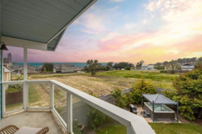 Coastal Dream - 2 Blocks to ocean, steps to beach, hot tub, coastal trail, BBQ